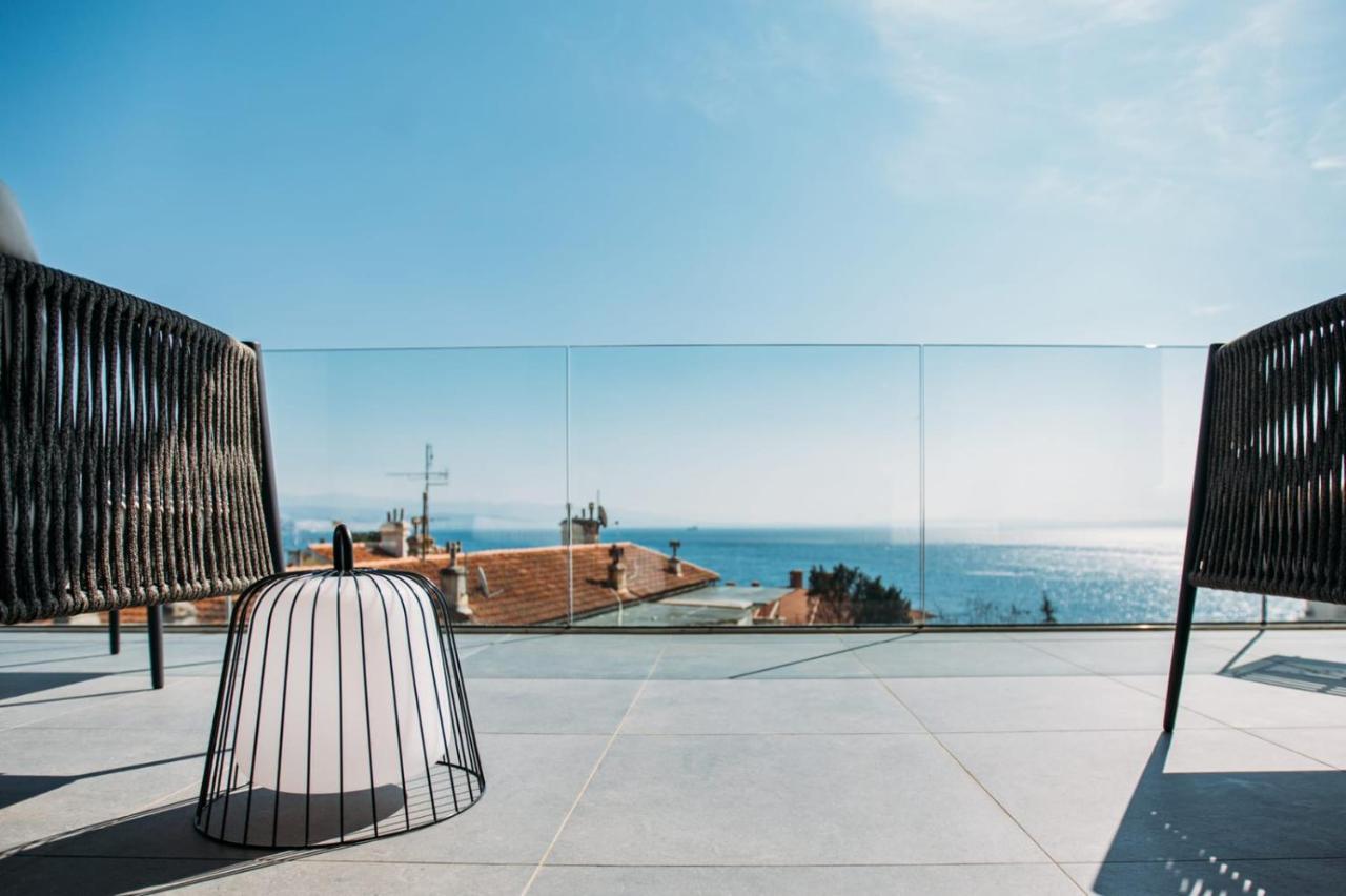 Luxury Apartment Iris Adriatica ***** Abbázia Kültér fotó
