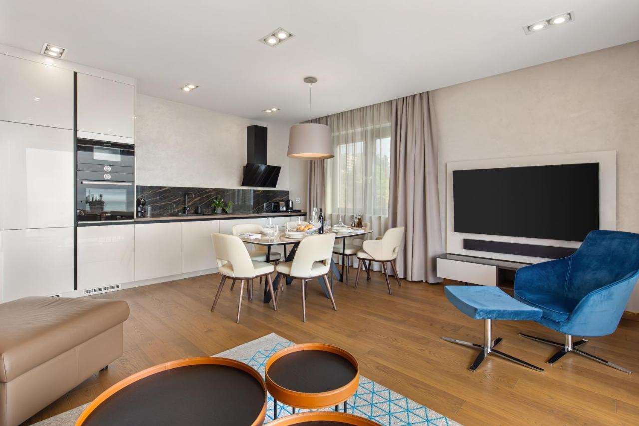 Luxury Apartment Iris Adriatica ***** Abbázia Kültér fotó