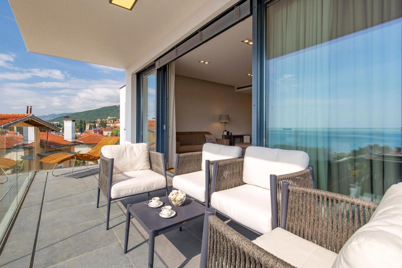 Luxury Apartment Iris Adriatica ***** Abbázia Kültér fotó