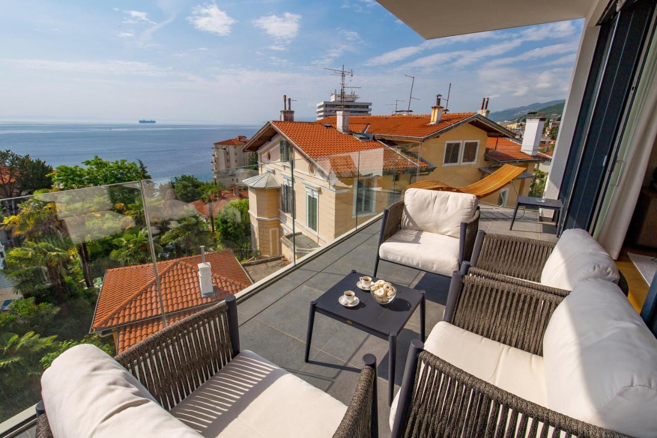 Luxury Apartment Iris Adriatica ***** Abbázia Kültér fotó