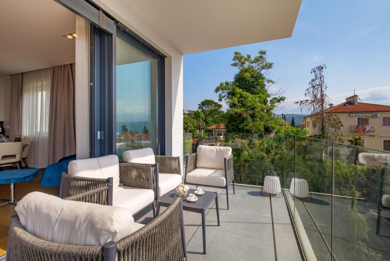 Luxury Apartment Iris Adriatica ***** Abbázia Kültér fotó